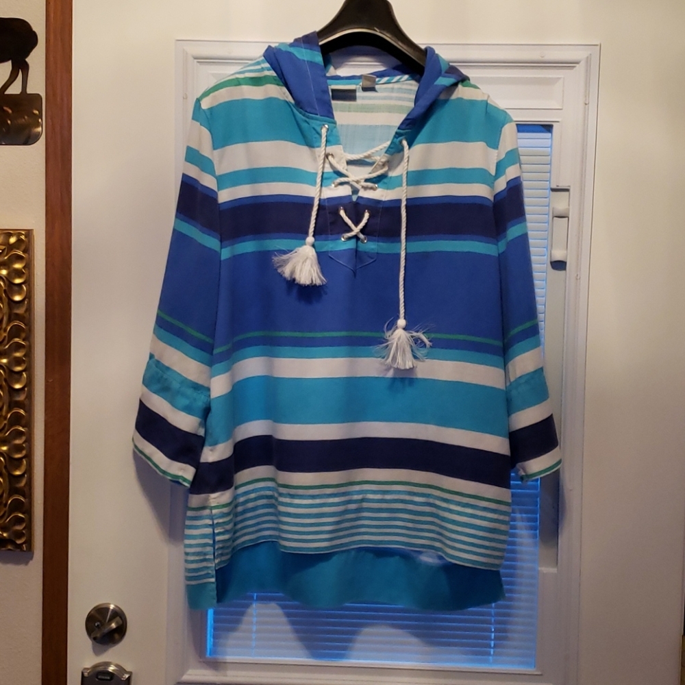 Hooded shirt - Picture 1 of 6